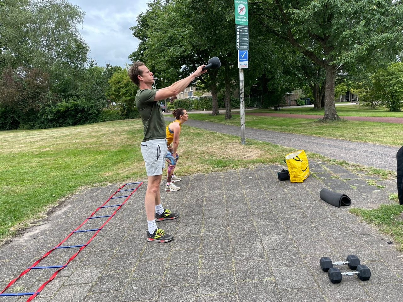Loopladder tijdens een duotraining in het park